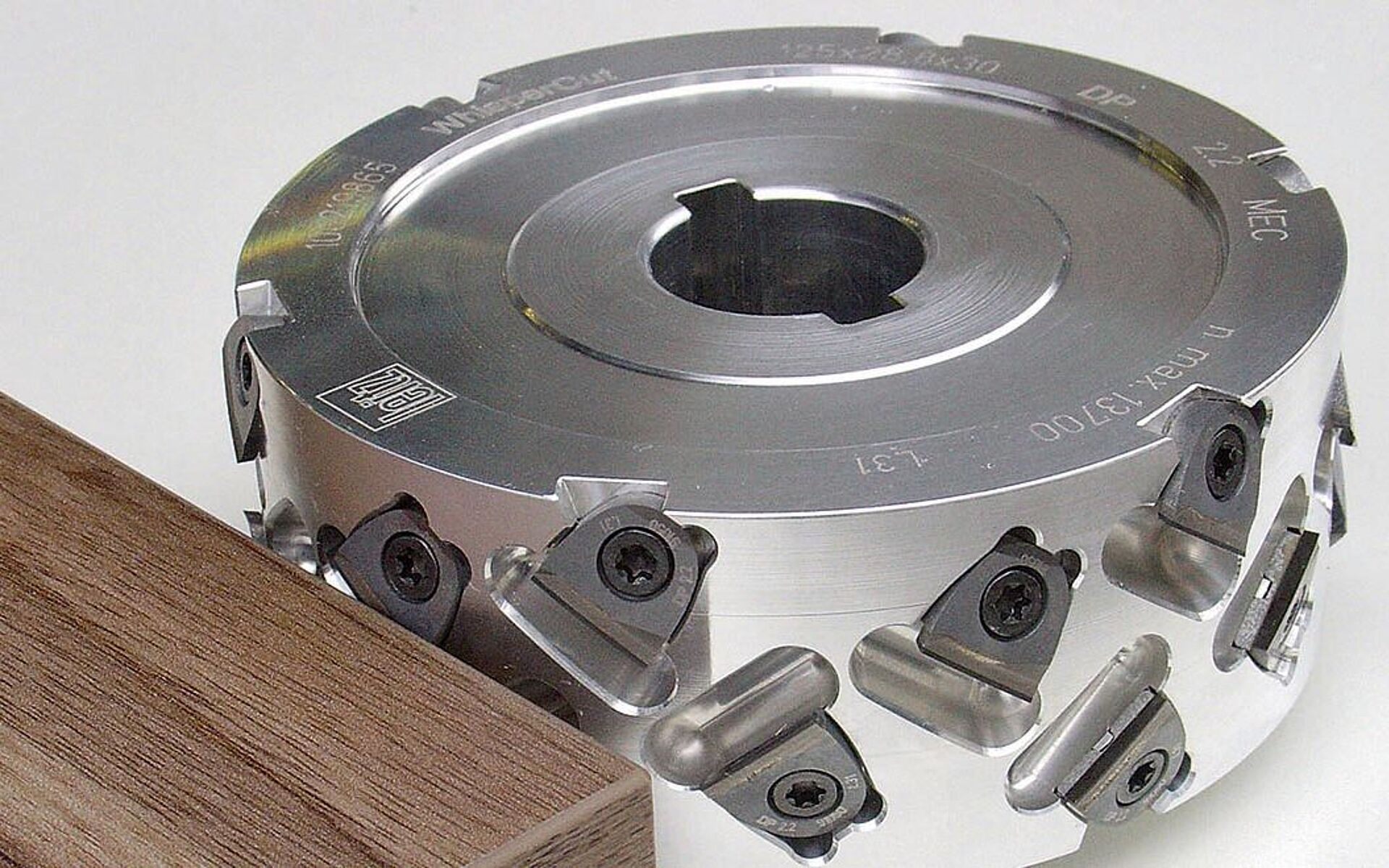 Leitz WhisperCut® EdgeExpert Ön Freze